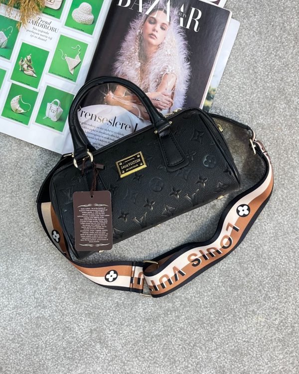 کیف دستی طرح‌دار بژ