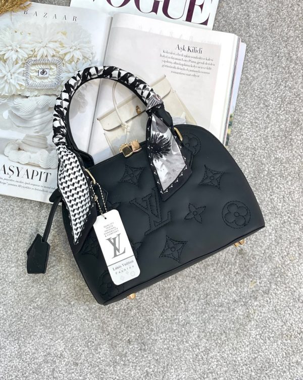 کیف دستی چرمی سفید